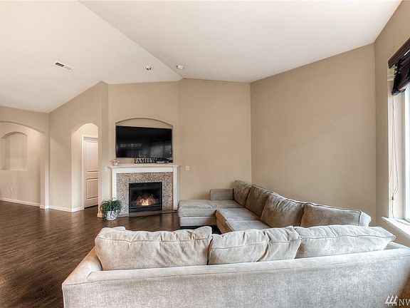 3rd image of 15504 48th Street Ct E
