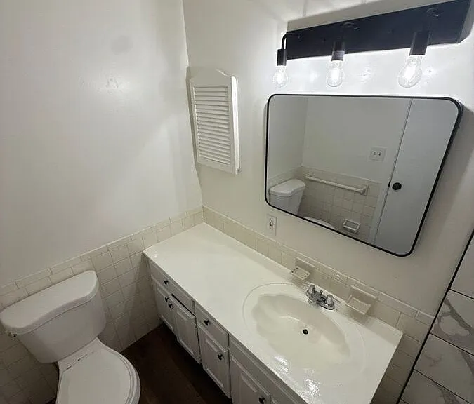 2101 Ottawa St #104B — Photo 14