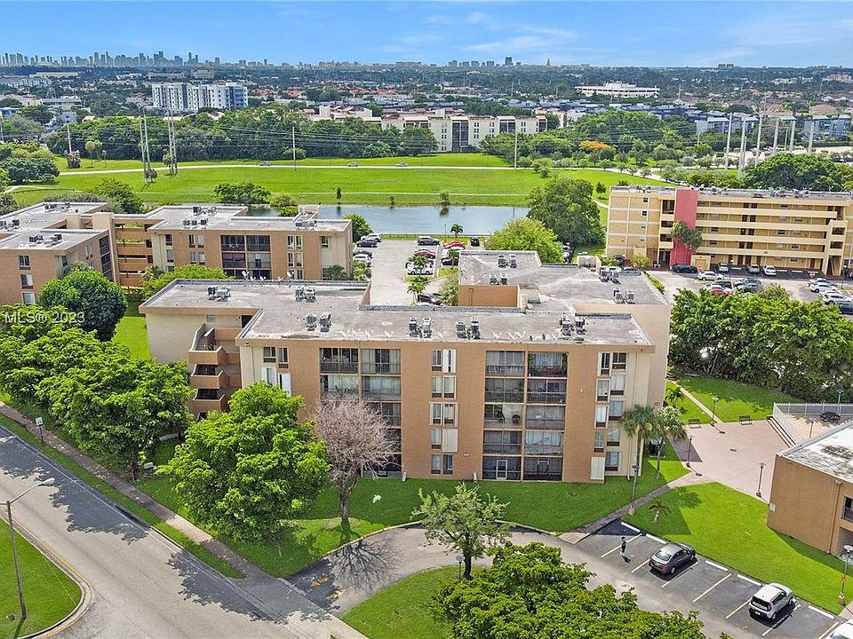 1st image of 9120 Fontainebleau Blvd APT 505