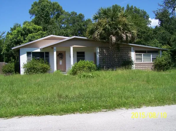 1400 Napoleon St, Palatka, FL 32177