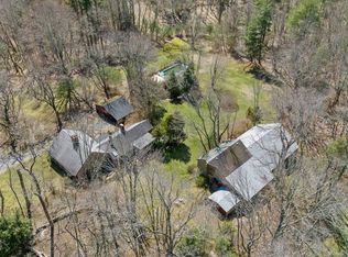 435 State St, Hanson, MA 02341