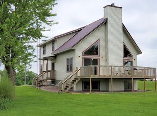 N9437 Sterk Rd, Cambria, WI 53923