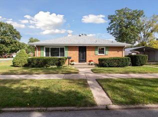 102 Downey Ave, Mishawaka, IN 46544