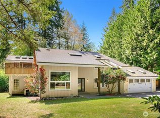 18205 NE 194th St, Woodinville, WA