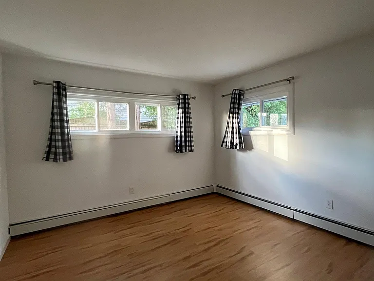 2857 Norcom Rd — Photo 9