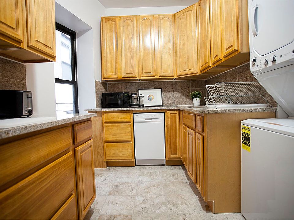 1st image of 40 W 127th St APT 4