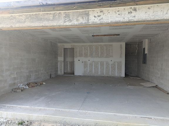 4th image of 1816 NE 13th Pl