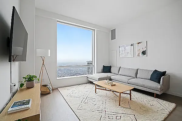 Rented by Oxford Property Group | media 3