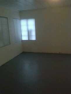 4th image of 100 N Wetmore St