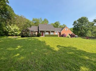 612 Freeport Rd, Freeport, PA 16229