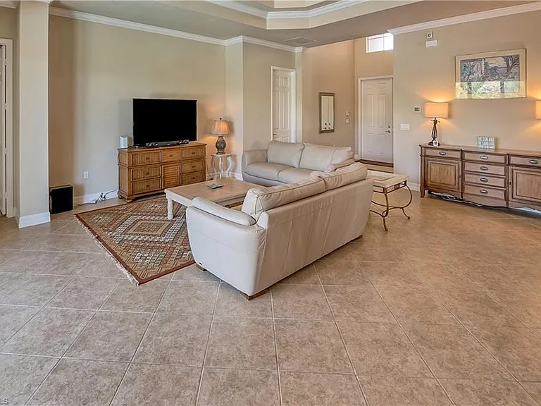 6623 Monterey Point — Photo 5
