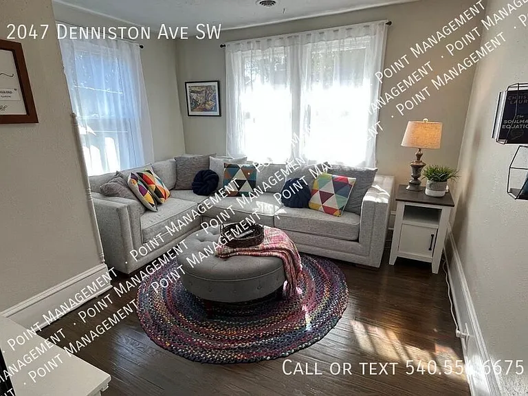 2047 Denniston Ave SW — Photo 2