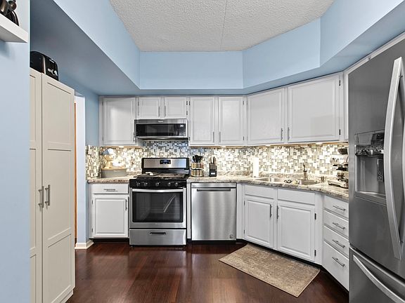 4th image of 11001 Deblin Ln APT 205