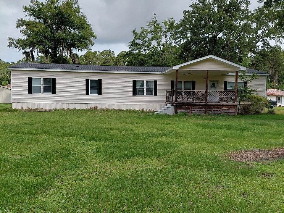 1st image of 127 Hickory Bluff Dr