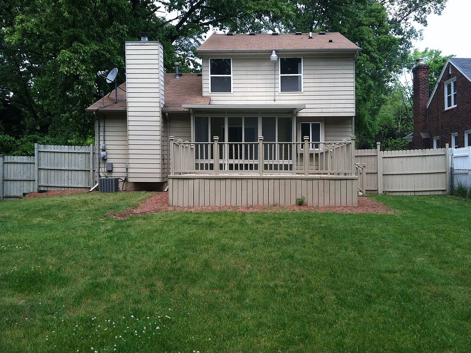 2nd image of 21297 W Nine Mile Rd