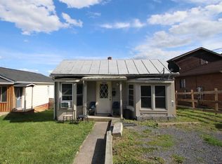 531 Hawkins St, Harrisonburg, VA