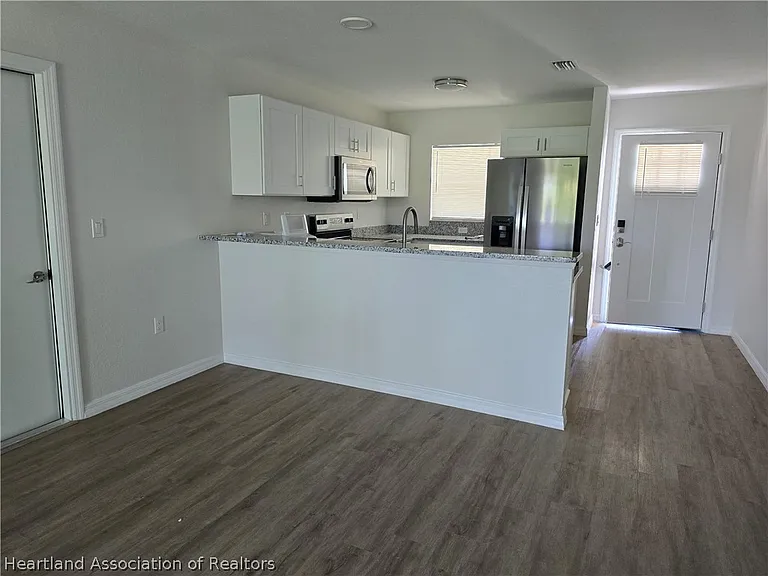 7006 San Bruno Dr — Photo 4