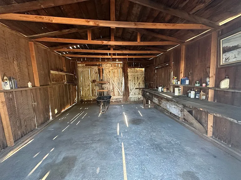 303 Taylor St — Photo 13