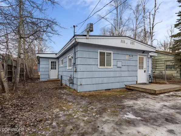 4432 Wright St, Anchorage, AK 99507