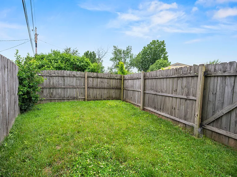 309 Wem Ct — Photo 22