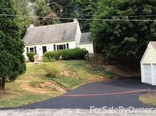 5901 Station Hill Rd, Gibsonia, PA 15044