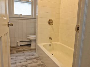 20 Baldwin Ave #B, Newark, NJ 07108