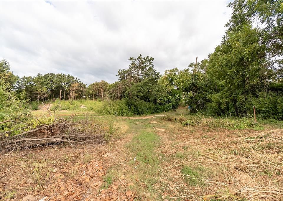 2nd image of 1122 S Tone Ave Lot 9R