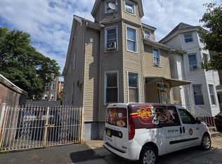 414 46th St FLOOR 1, Union City, NJ 07087