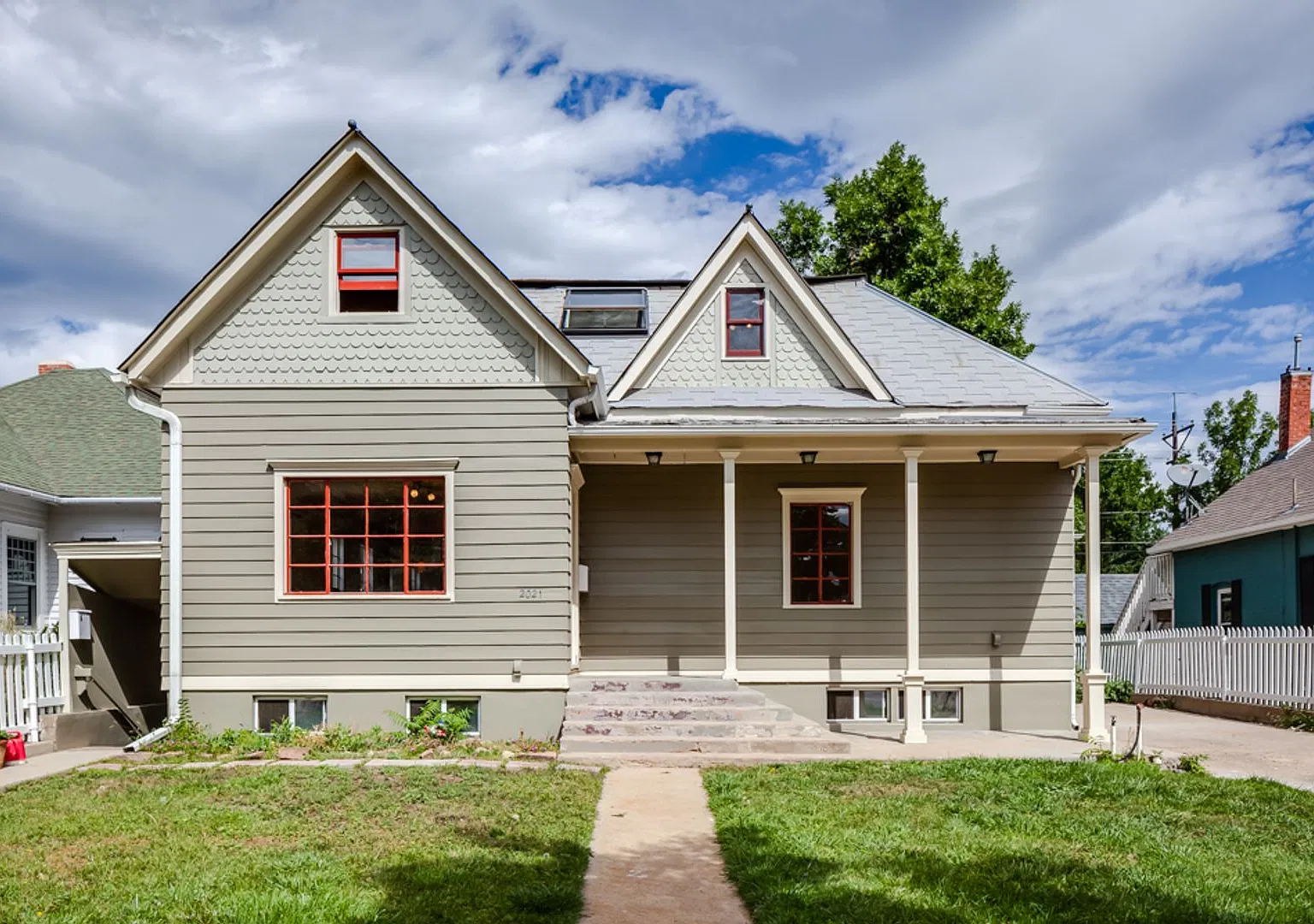 2021 Pine Street — Photo 1