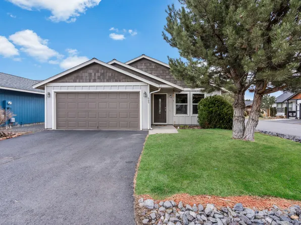 665 SE Conifer Ct, Madras, OR 97741