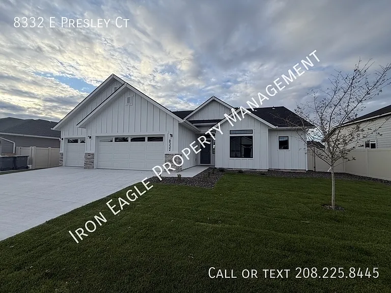 8332 E Presley Ct — Photo 1