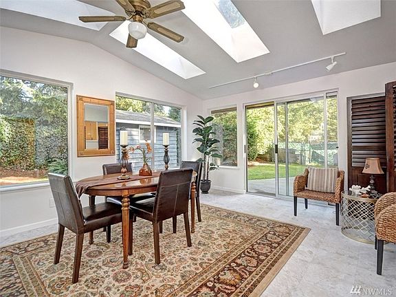 5th image of 16911 Olympic View Dr