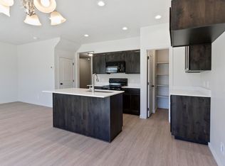 728 N Old Fort Dr, Spanish Fork, UT 84660