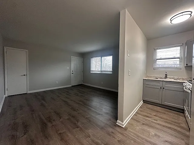 1620 N English St #E — Photo 8
