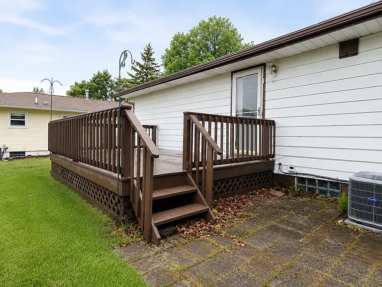 55 Galway Dr — Photo 16