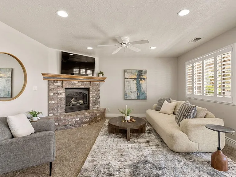 929 S Golda Ave — Photo 10