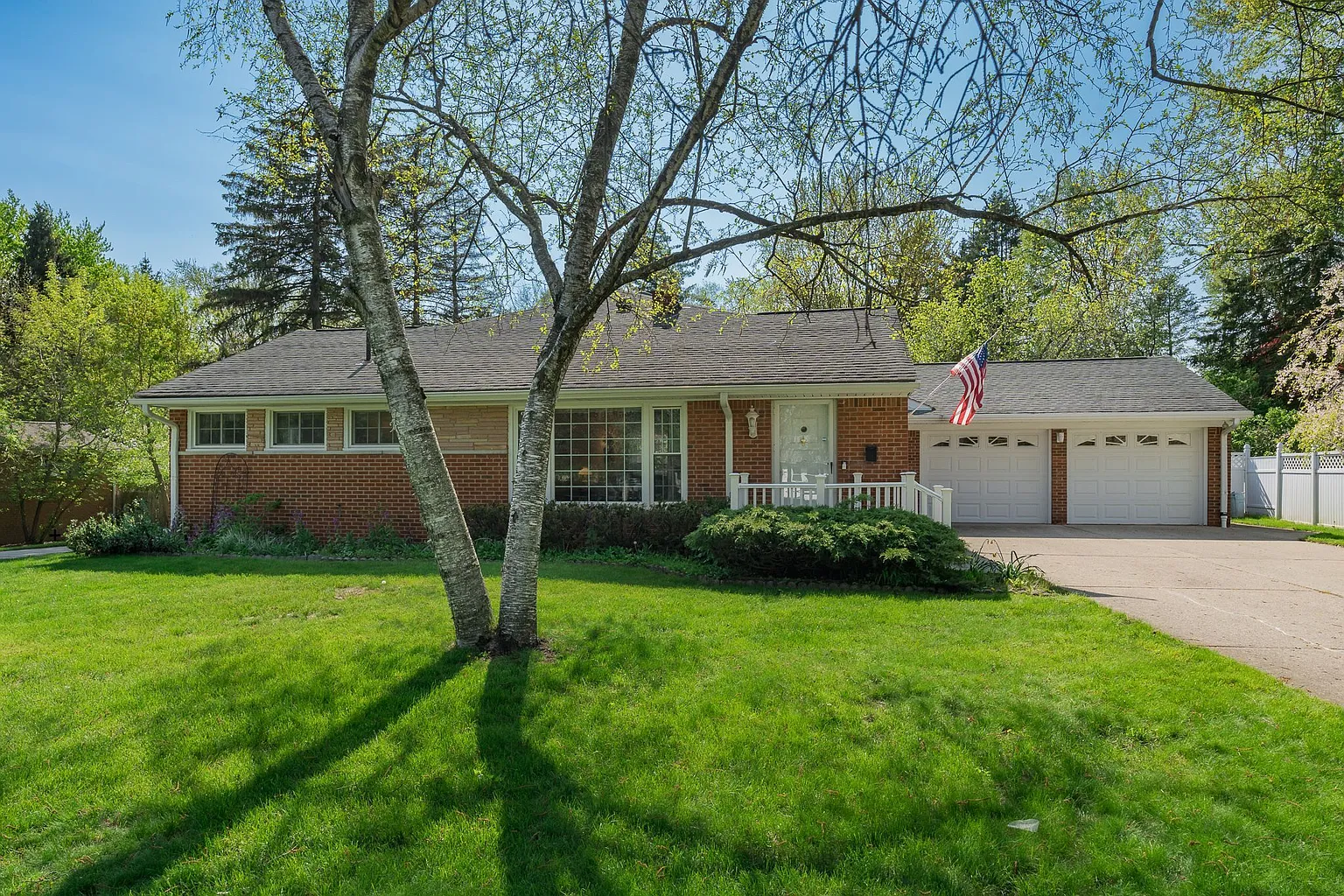 129 Texas Ave photo 1