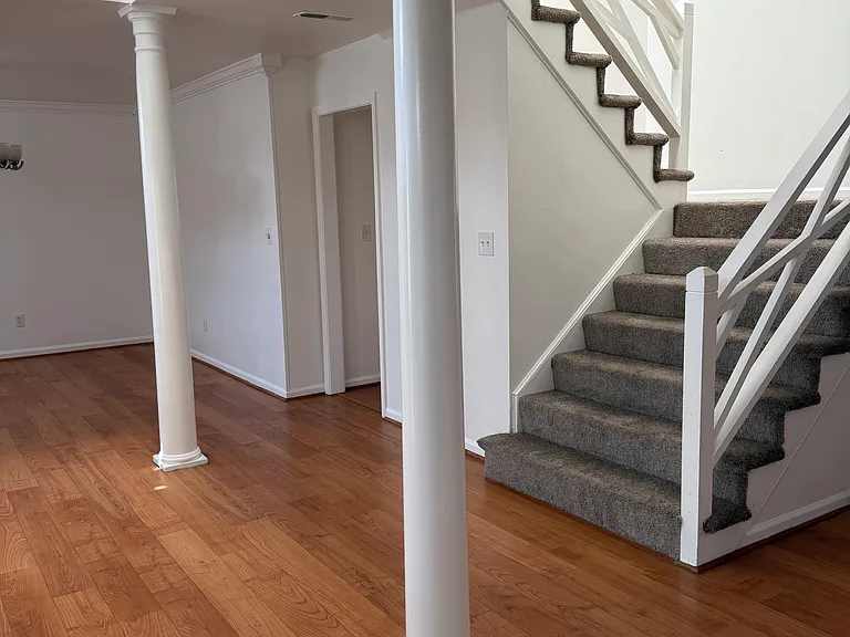 4520 Van Dyck Dr — Photo 20