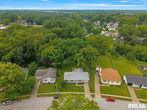 2nd image of 1337 Golden Valley Dr