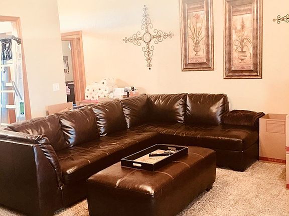 5th image of 825 Glenwood Dr