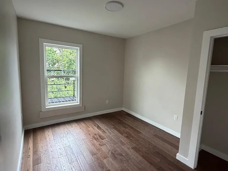 303 Mechanic St #3R — Photo 2