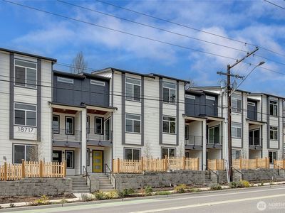 6726 NE 187th Street #104, Kenmore, WA, 98028