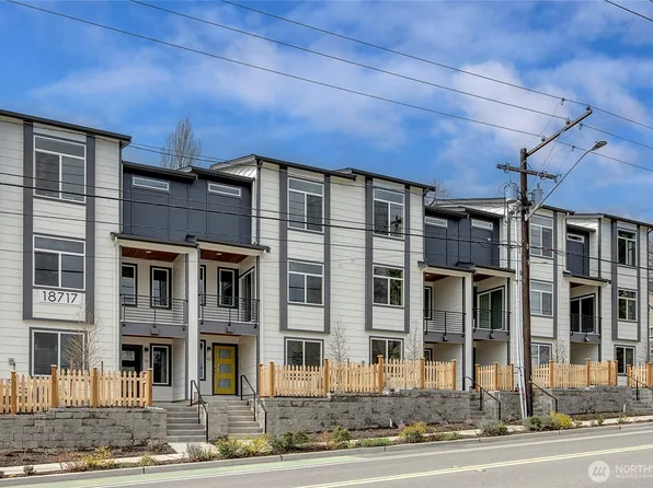 6726 NE 187th Street #102, Kenmore, WA 98028