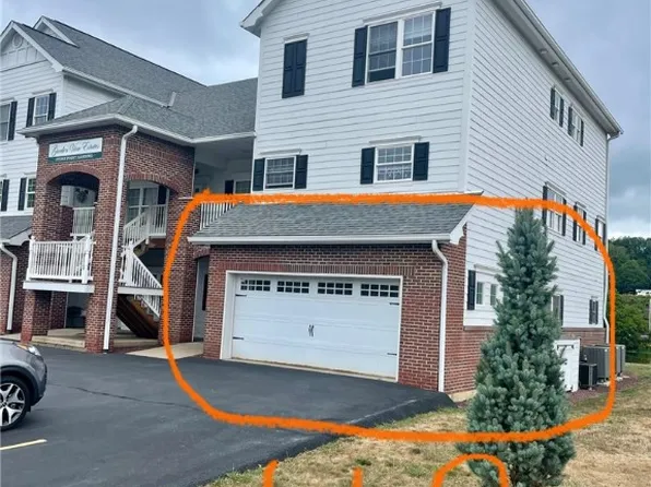 660 Riverside Dr #1D, Beaver, PA 15009
