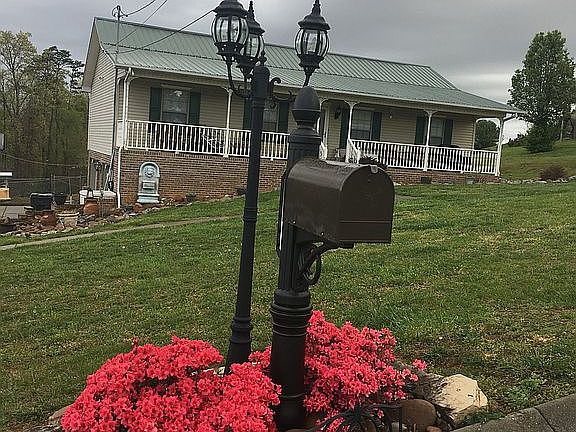 2nd image of 5621 Remmington Dr