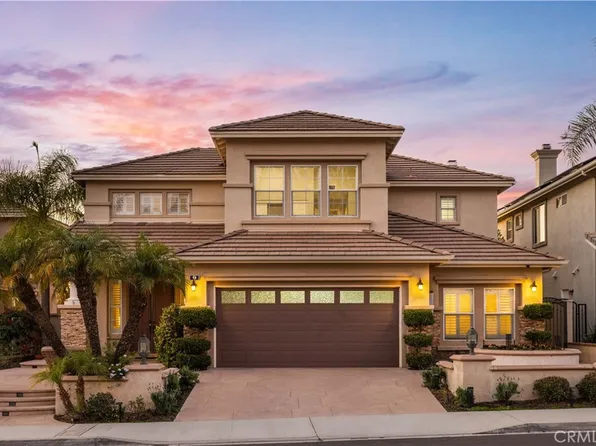 9 Hillside Dr, Rancho Santa Margarita, CA 92688