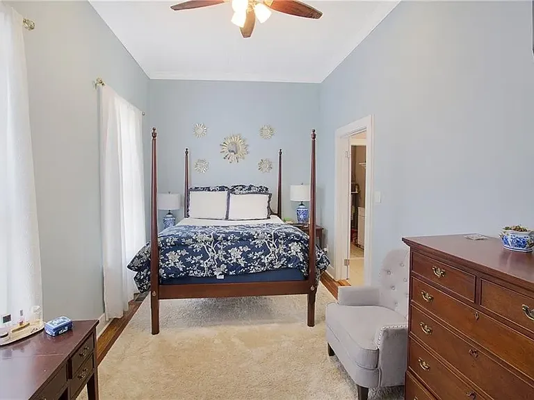 1136 Montauk Ave — Photo 7