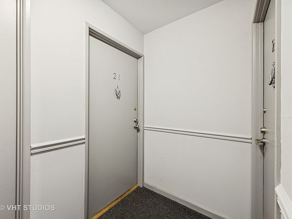 3rd image of 7840 W North Ave APT 2I