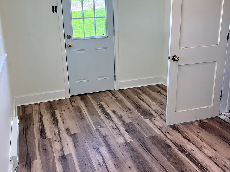 545 Sheffield Rd — Photo 7