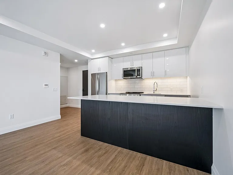 410 Westhaven St — Photo 51